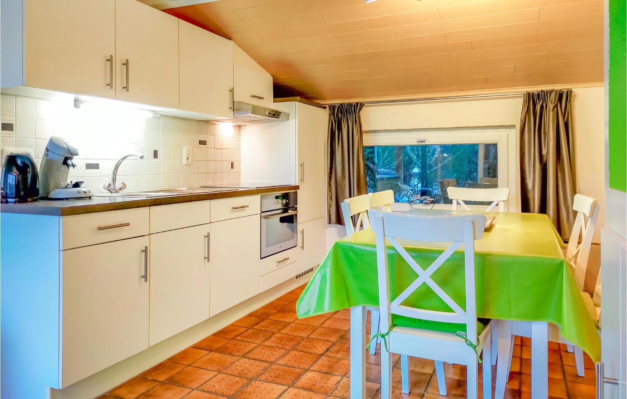 3 Bedroom Awesome Home In เอาสท์ดังแกร์เกอ ภายนอก รูปภาพ